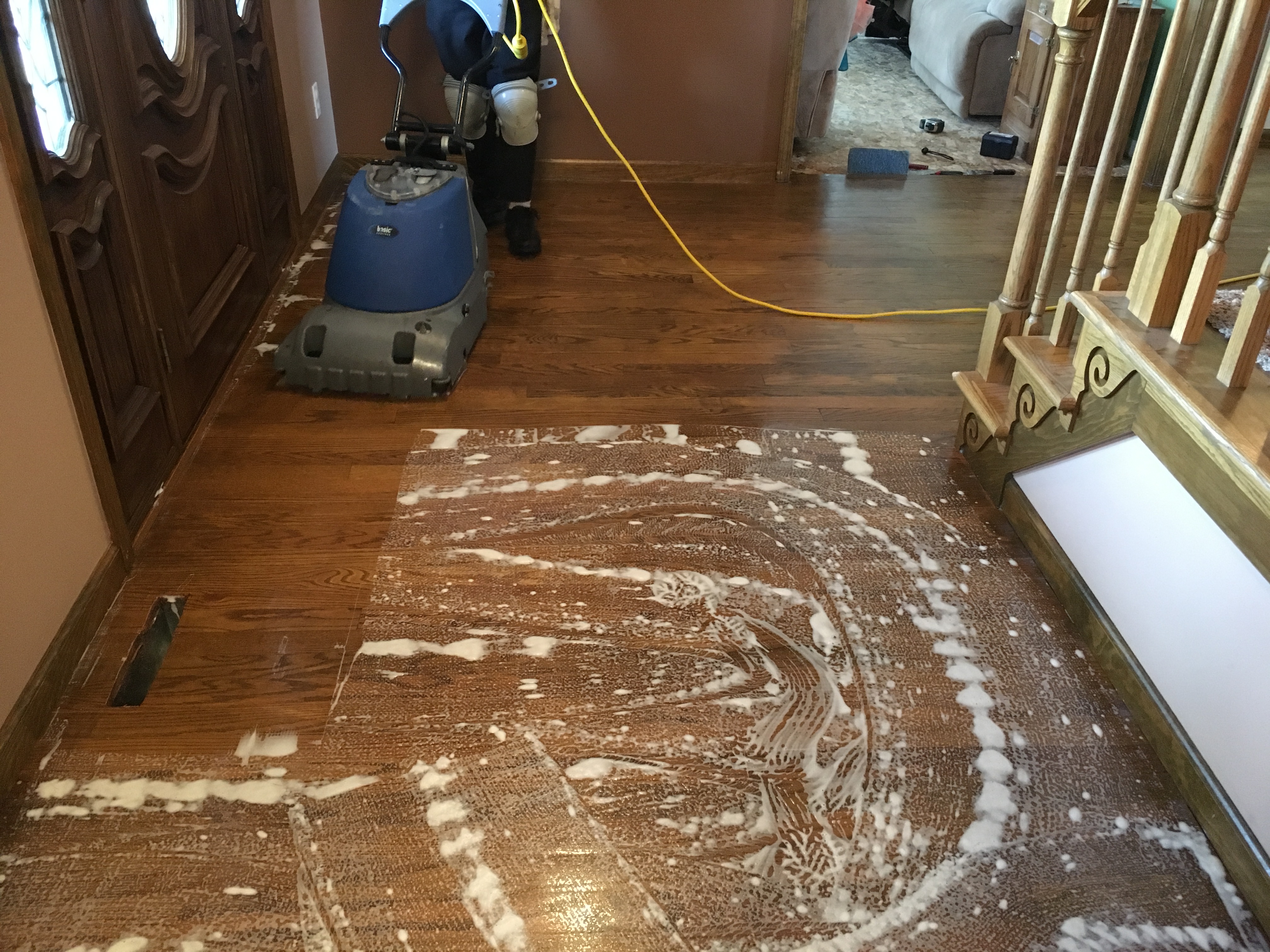 Referral Cleans Wood Floors in Fort Wayne
